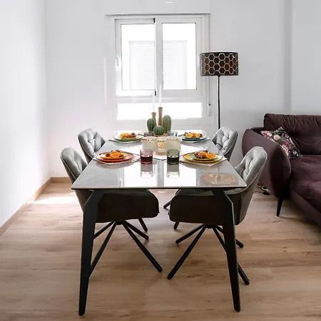 2bd Spacious & Stylish With Heated Pool Appartement Las Rosas (Arona, Tenerife)
