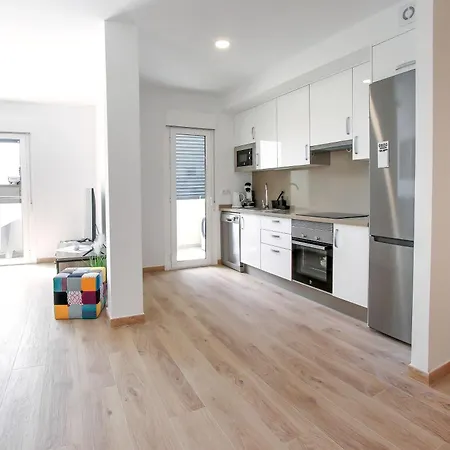 2bd Spacious & Stylish With Heated Pool Appartement Las Rosas (Arona, Tenerife)
