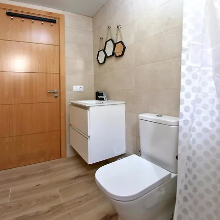 2bd Spacious & Stylish With Heated Pool *