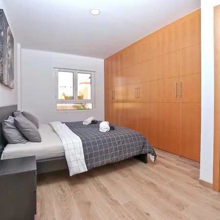2bd Spacious & Stylish With Heated Pool *