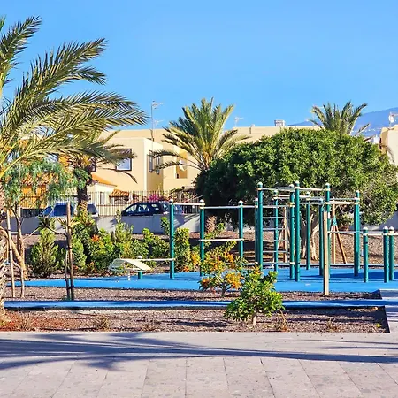 2bd Spacious & Stylish With Heated Pool *